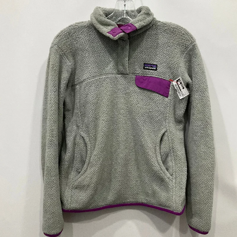 Sweatshirt for school walks -Sweatshirt Collar By Patagonia In Grey, Size: S