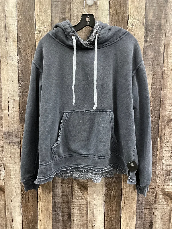 Sweatshirt for spring events -Sweatshirt Hoodie By We The Free In Grey, Size: M