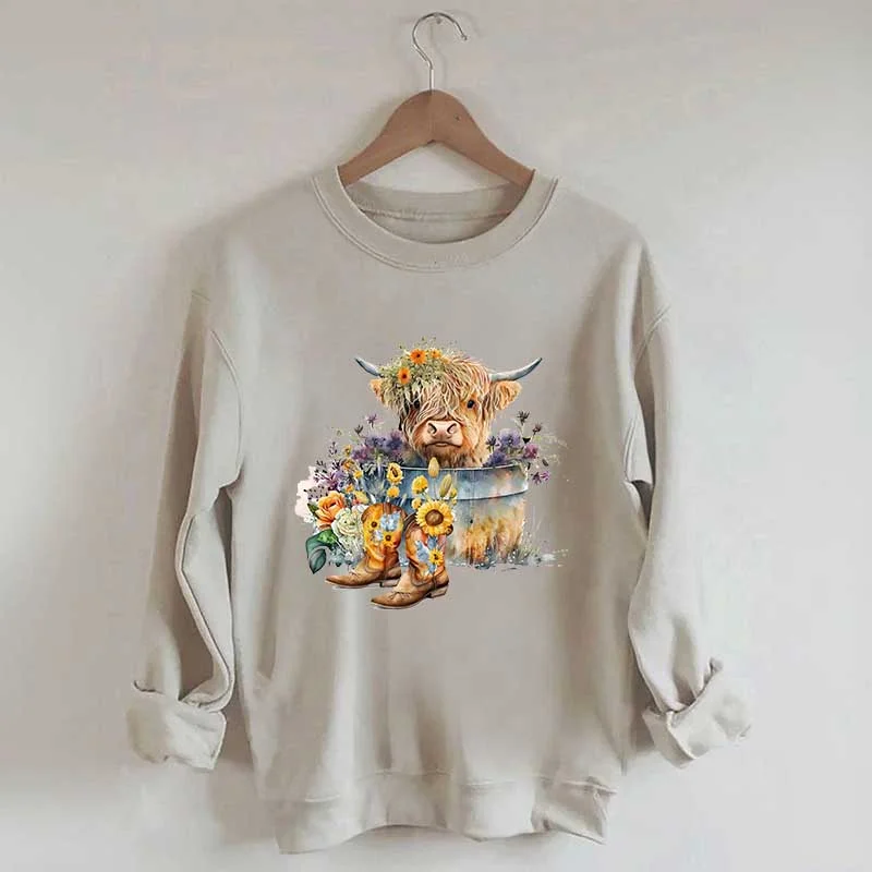 Sweatshirt with animal print -Highland Cow in Metal Tub Sweatshirt