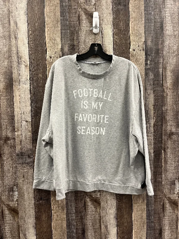 Sweatshirt for cozy trips -Sweatshirt Crewneck By Mary Square In Grey, Size: M