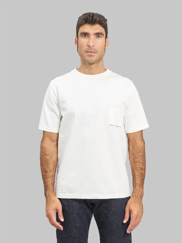 T-shirts for magic fans -Jackman Dotsume Pocket T-Shirt Off White