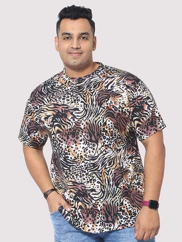 T-shirts for holiday cheer -Men Plus Size Cheetah Pattern Digital Printed Round Neck T-Shirt