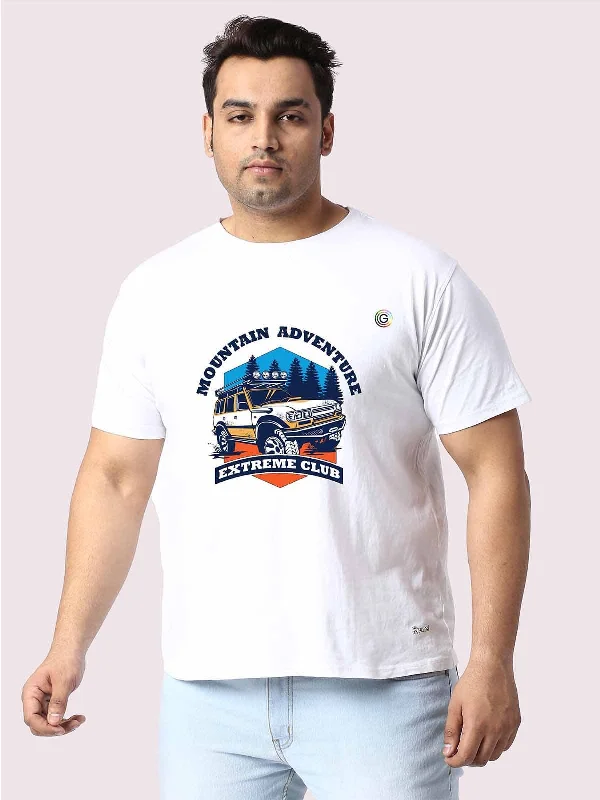 T-shirts with road art -Men Plus Size White Mountain Adventure Printed Round Neck T-Shirt