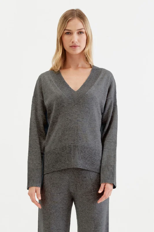 Pullover sweater with short collar -Dark-Grey Wool-Cashmere V-Neck Sweater