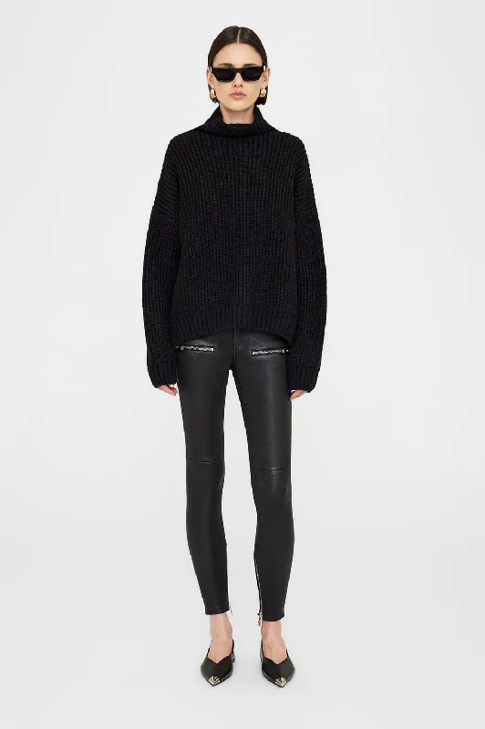 Pullover sweater with thin cuffs -Sydney Sweater - Black