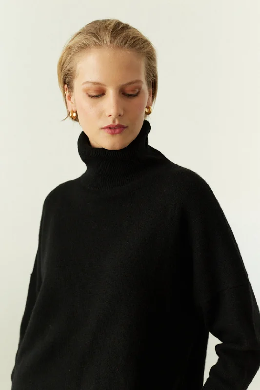 Pullover sweater with sun cuffs -Black Cashmere Rollneck Sweater